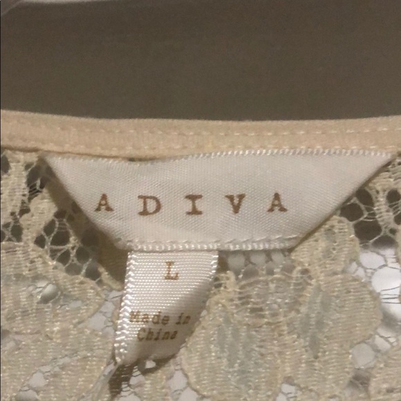 Sold...New Adiva top - Picture 5 of 7